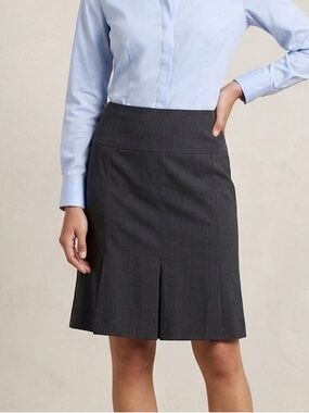 Comma, Mermaid Hem Skirt
